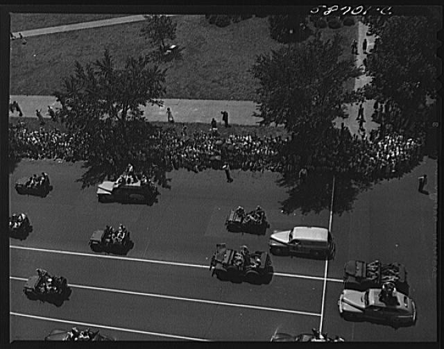 Photo:Street Parade Cars Crowd Aerial 1930s-1940s