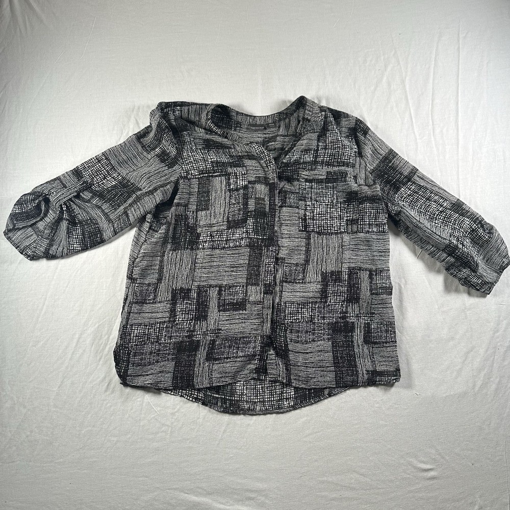 Covington Petite Women’s XLP Black White Abstract Print Roll Tab Blouse Top