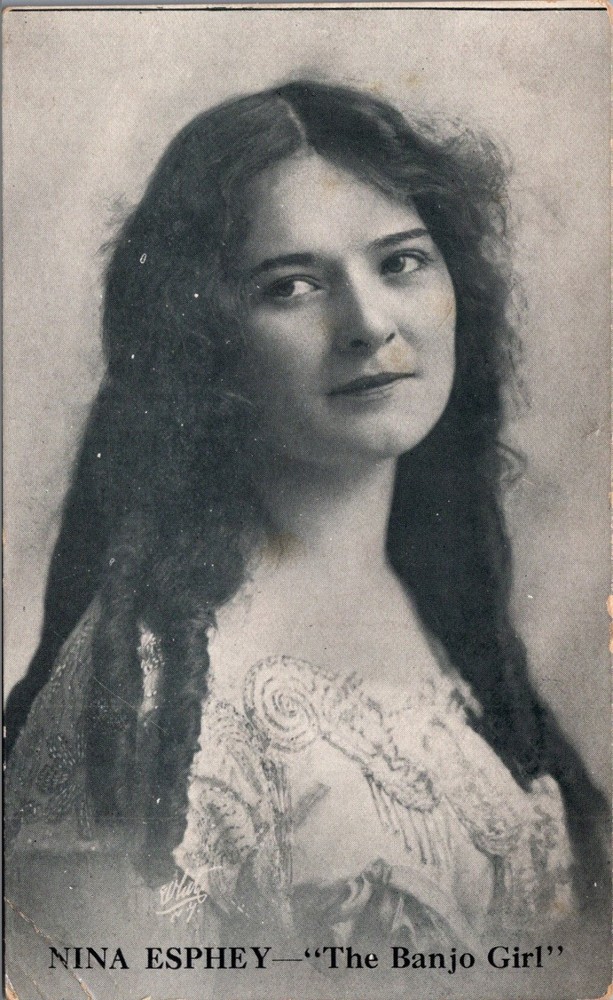 Nina Espley 