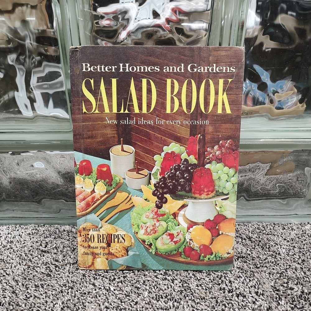cookbook vintage 1958 Better Homes & Gardens Salad  over 350 recipes book old