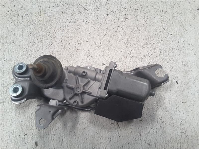 2011-2019 Toyota Sienna Rear Wiper Motor Replacement 308042