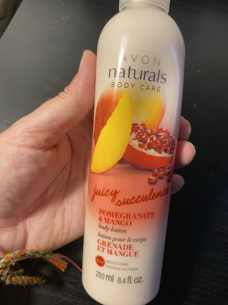 Avon Senses Pomegranate Mango Body Lotion 8.4 oz Hydrating Moisturizer