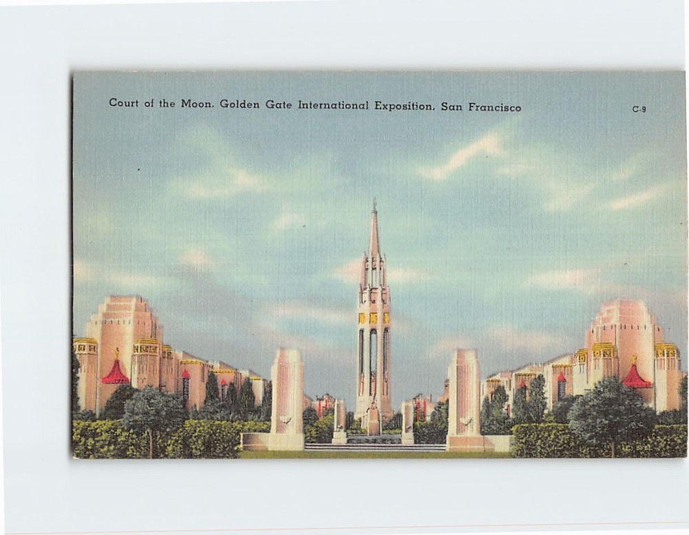 Postcard Court of the Moon Golden Gate International Exposition San Francisco CA