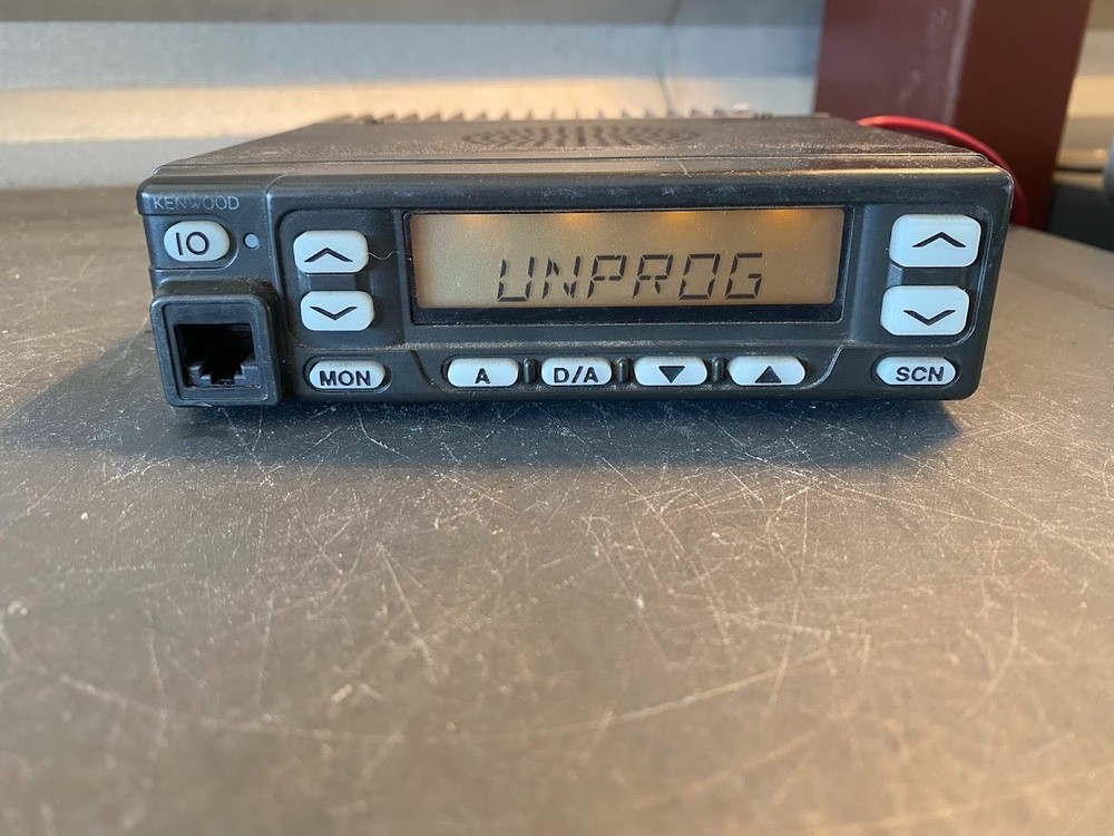 Kenwood TK-863G-1 Two Way Radio UHF 450-490Mhz 25 W 600 Ch HAM GMRS Plug Cut Off
