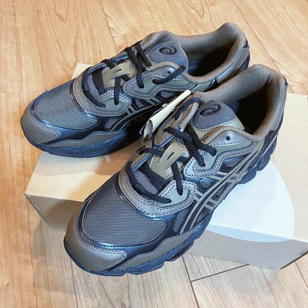 Men US 8.0 Asics GEL NYC 26 BROWN BLACK DARK SEPIA 475559