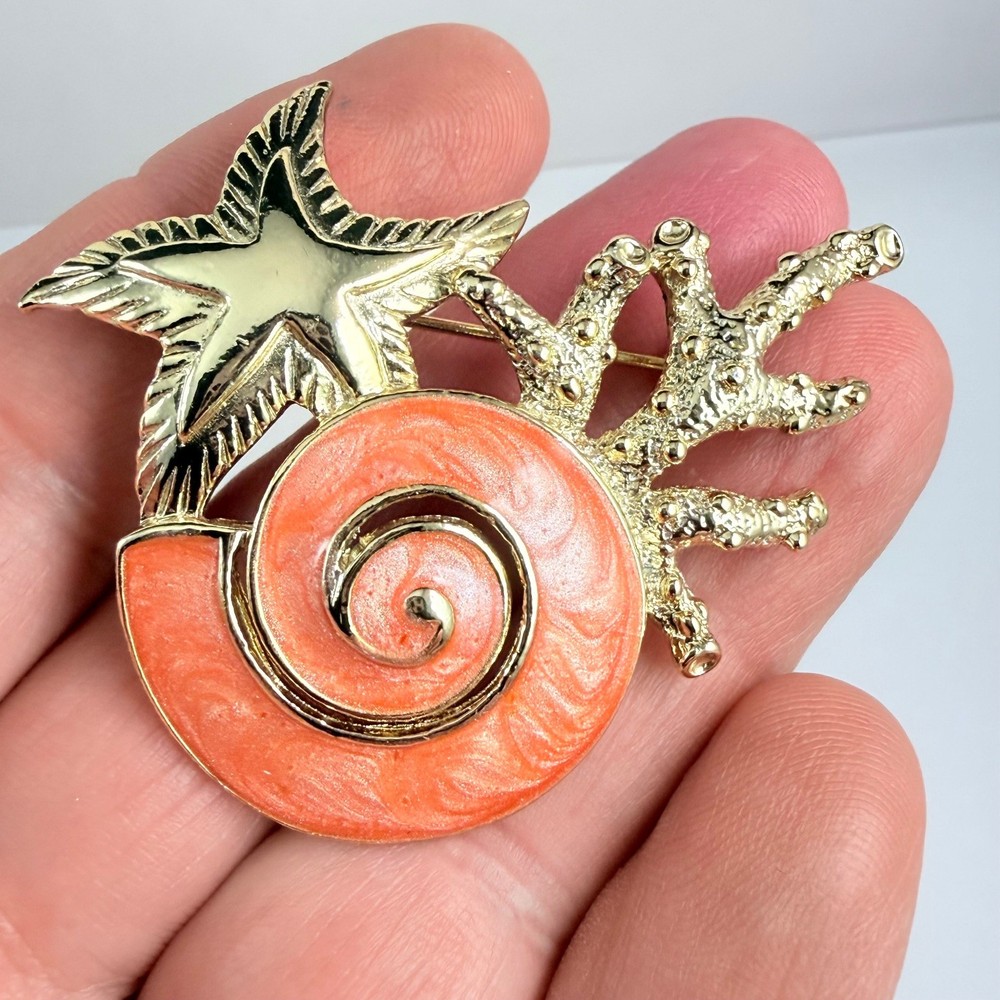 Vintage Seashell Starfish Coral Brooch Gold Tone Enamel Nautical Pin