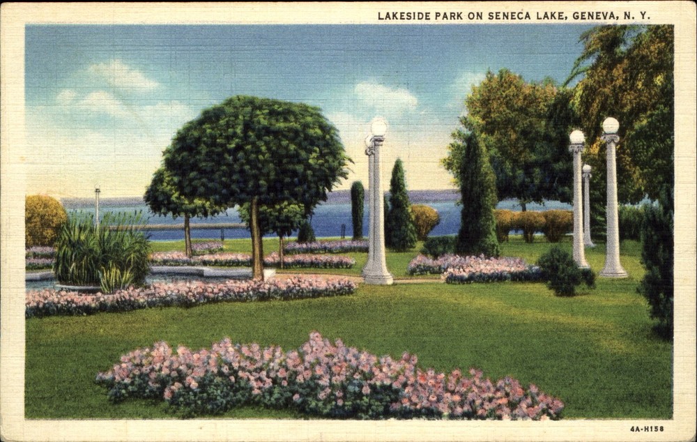 Lakeside Parkon Seneca Lake Geneva New York NY ~ mailed 1934 vintage postcard