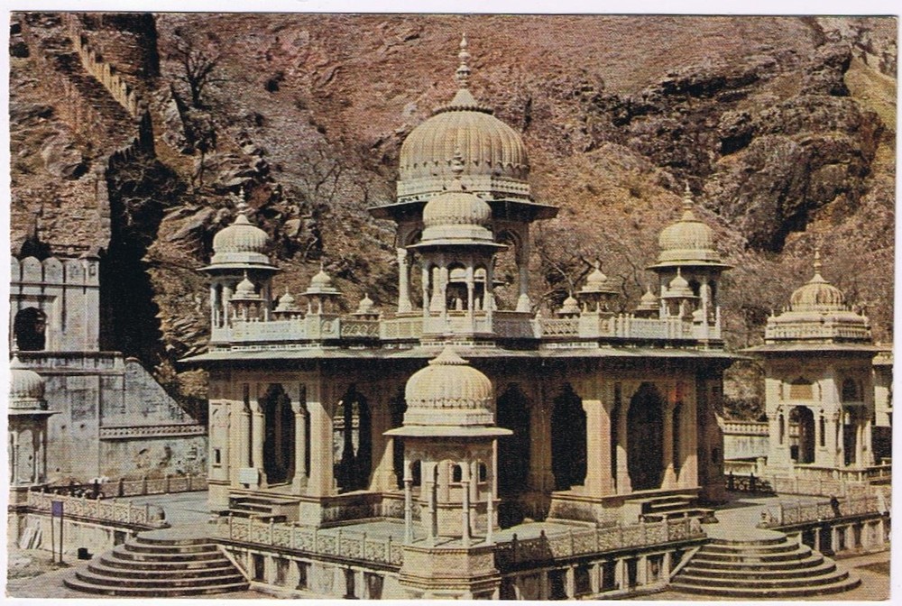 Postcard Samadhi Of Maharaja Jai Singh Ji Gaitor Jaipur India