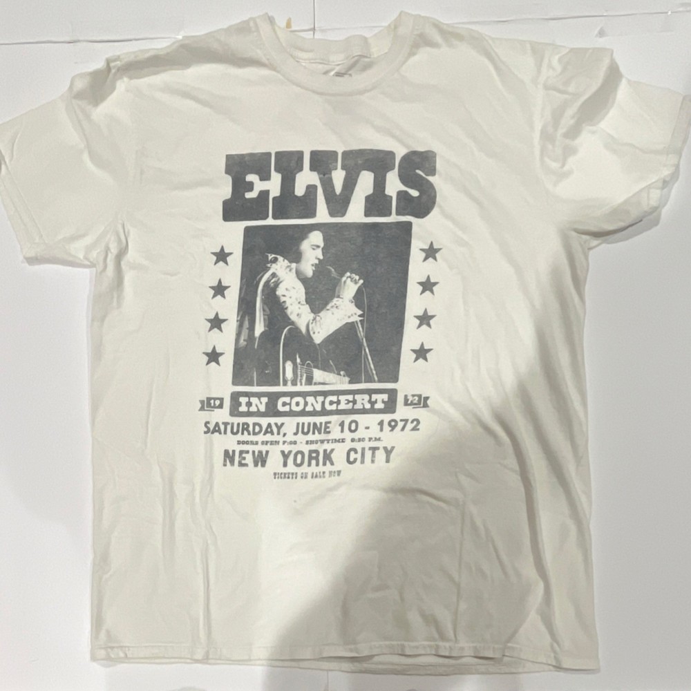 Elvis Presley - Live In Concert  New York City 1972 White T-shirt Size XL