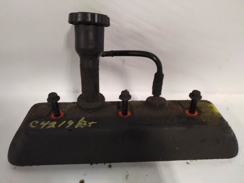 SILVRDO15 2003 Valve Cover 1723183