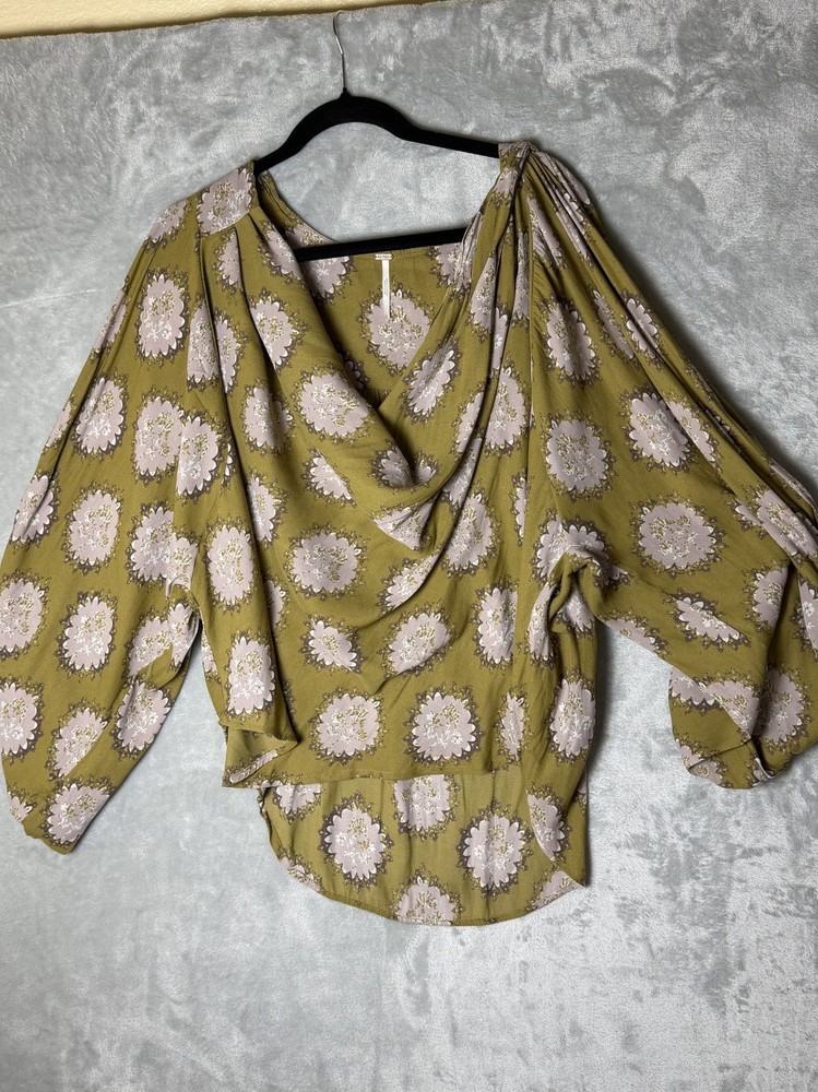 FREE PEOPLE Top Womens L Green Floral Polyester Puff Sleeve Boho Blouse Tunic
