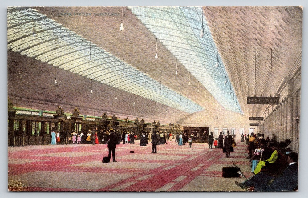 Railroad Depot~Washington DC~New Union Station Passenger Concourse~Vtg Postcard
