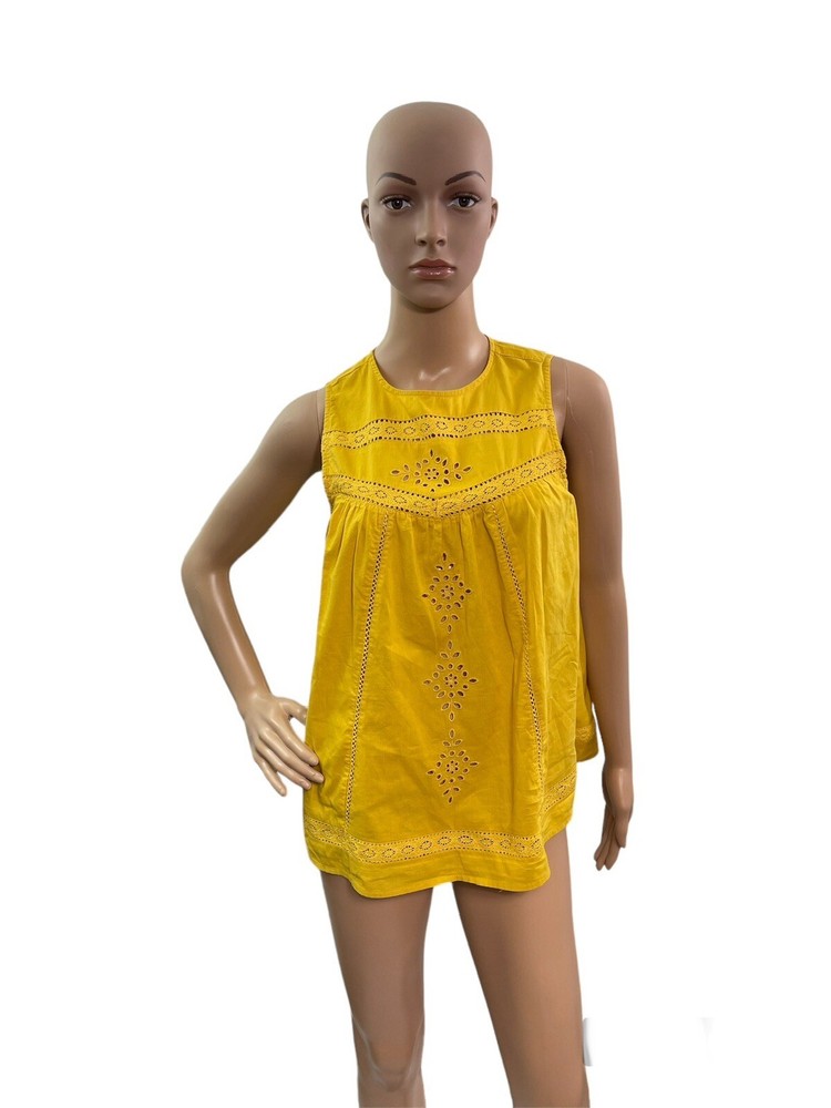 Old Navy Women’s Size S Sleeveless Round Neck Eyelet Blouse