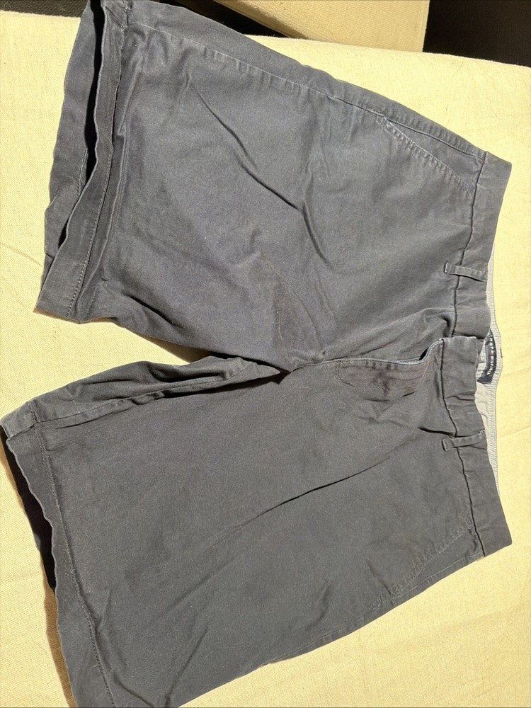 Women’s Size 16 Navy Blue Zip Fly Shorts By Tommy Hilfiger