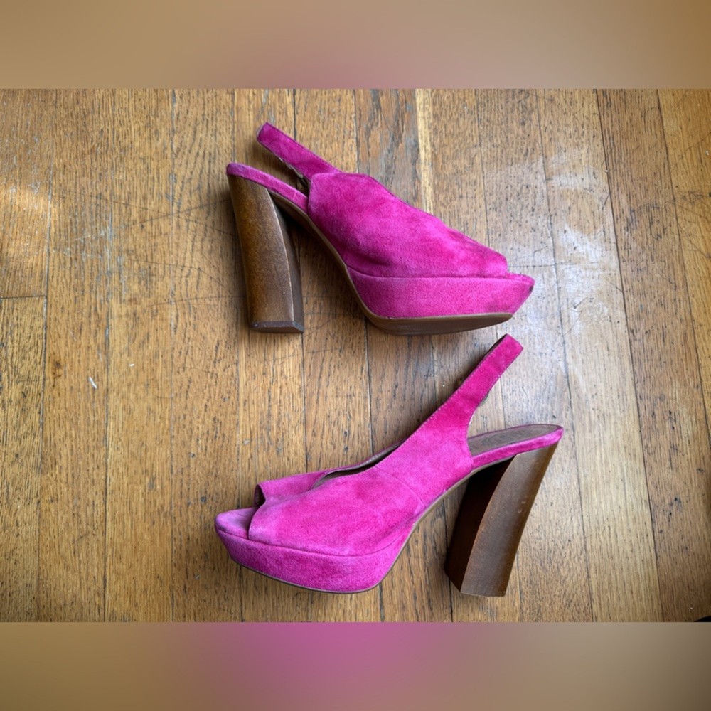 Jeffrey Campbell Pink Suede Peep Toe Heels w Wooden Heels