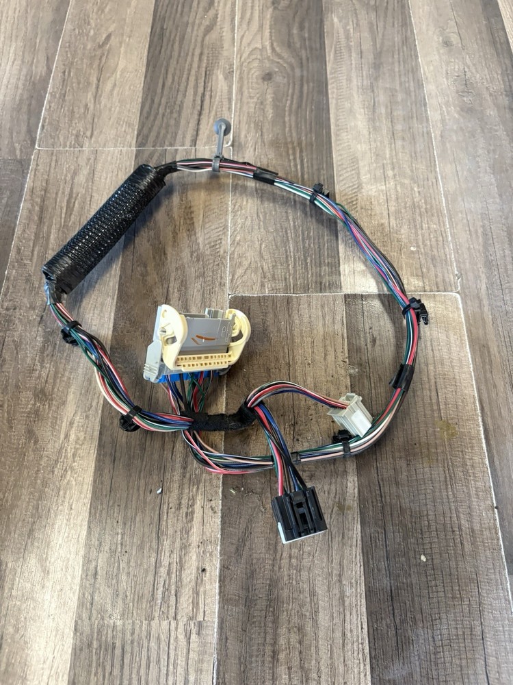2010-2017 Chevy Equinox Driver Side Front Door Wiring Harness OEM 20898937