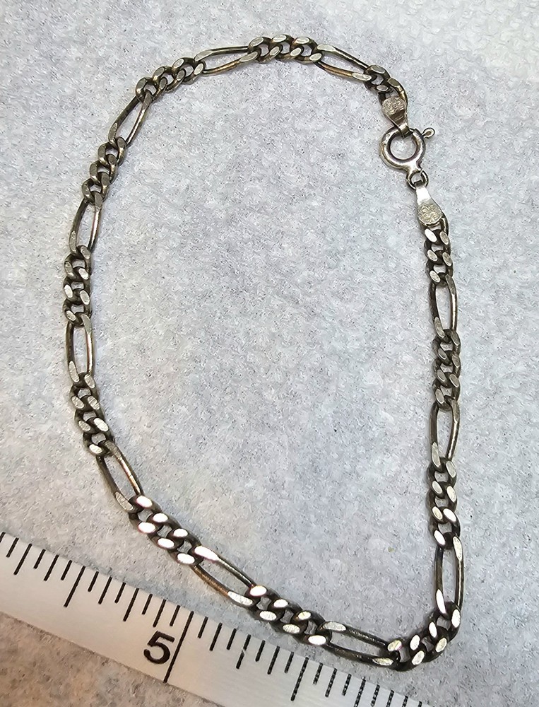 Vintage Milor Italy Sterling Silver .925 Figaro Link Chain Bracelet 7.75” 4.3g