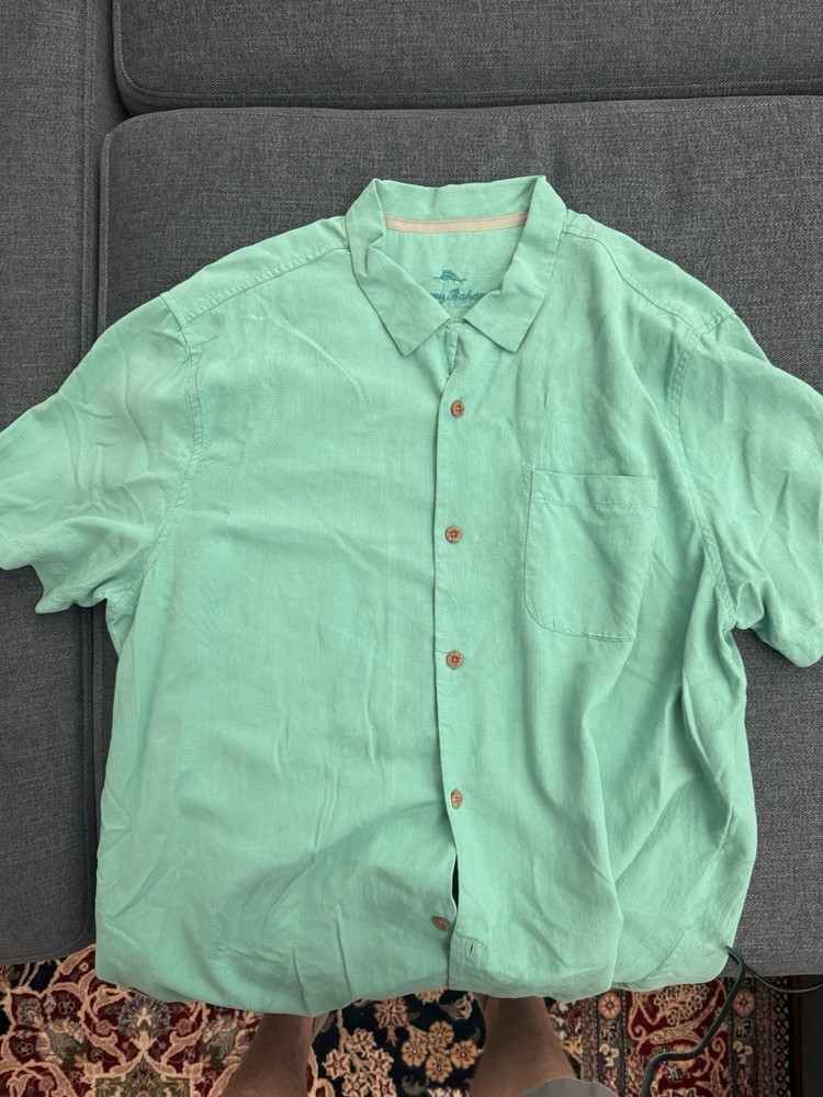 Tommy Bahama Men's Hawaiian Shirt Green, Short Sleeve, Button-Up