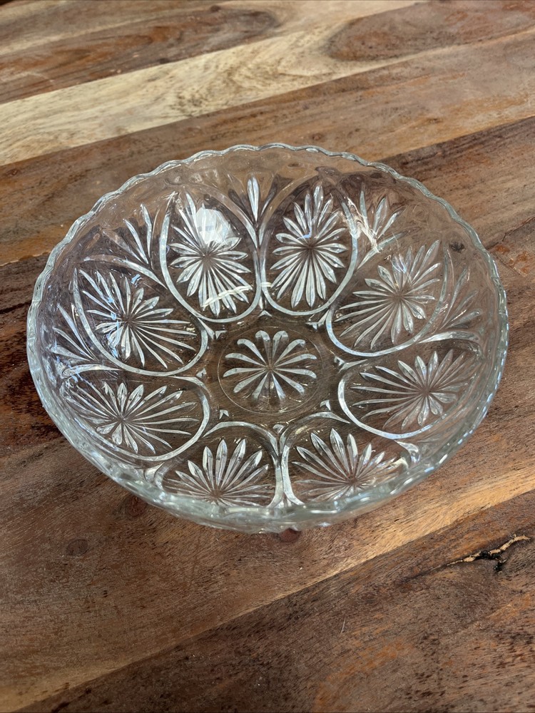 Vintage Anchor Hocking Medallion Serving Bowl 8