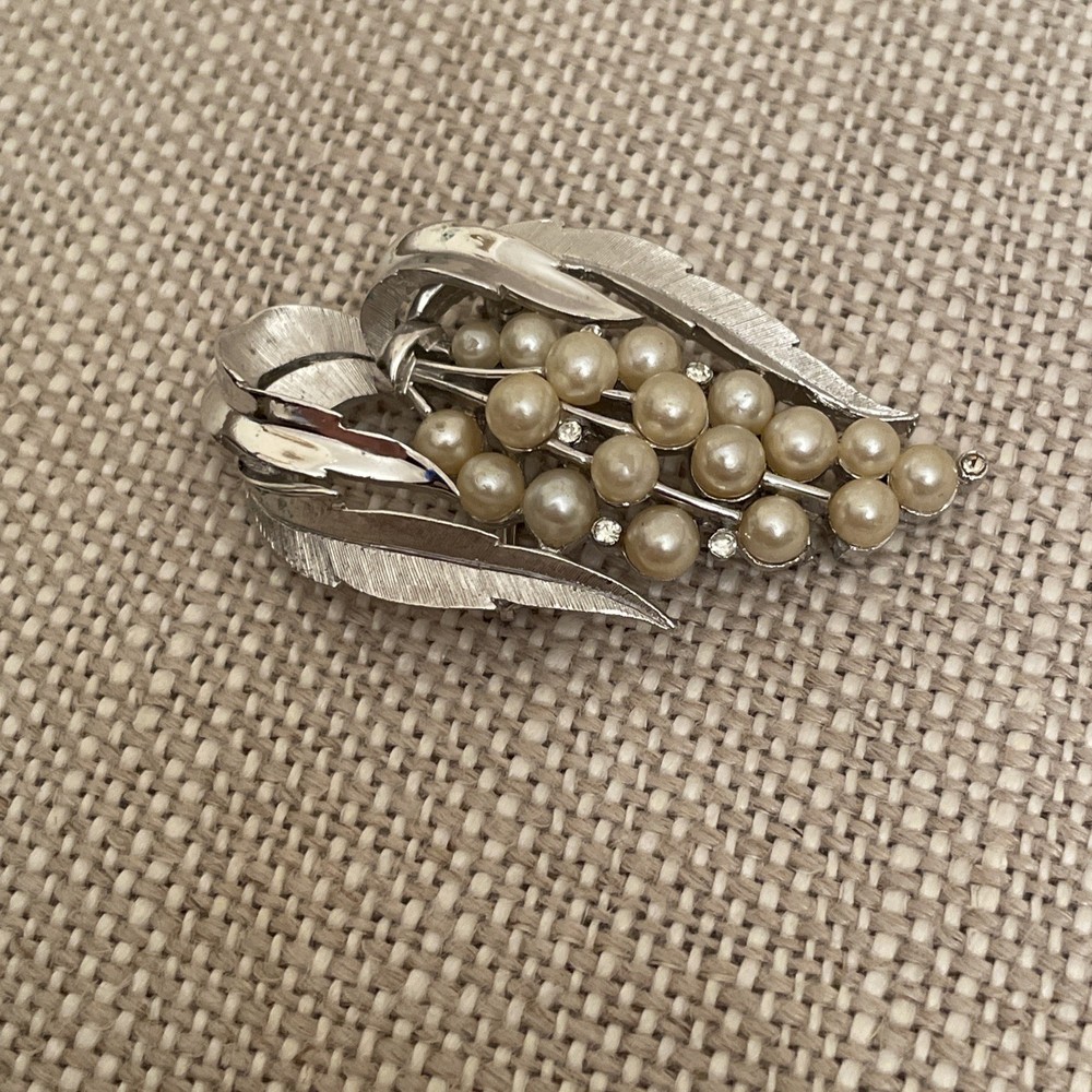 Vintage Crown Trifari Faux Pearls Grape Leaf Silvertone Clear Rhinestones Brooch