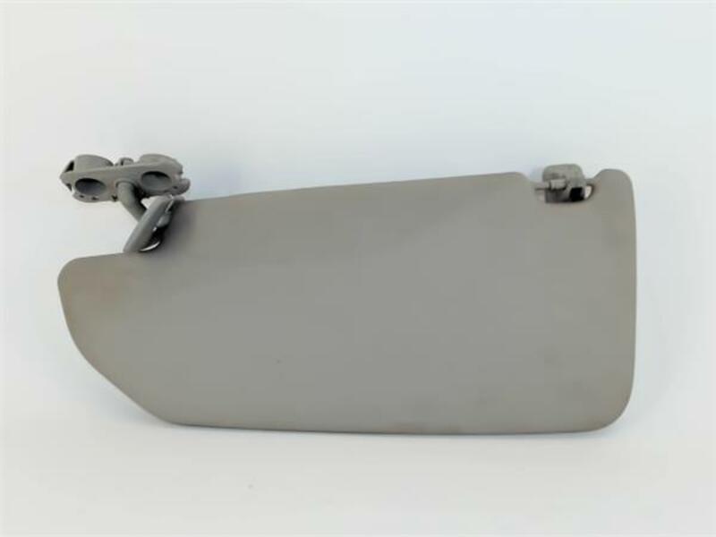 Volvo V70 2.4 Left Sunshade Fin Replacement Part 298249 39966742