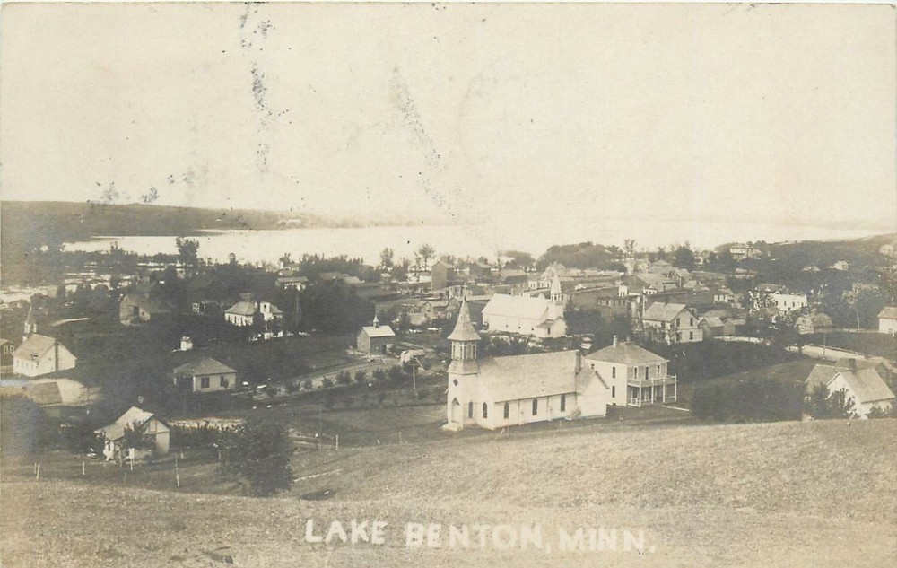 1907 Lake Benton Minnesota Birdseye View RPPC Postcard 26-822