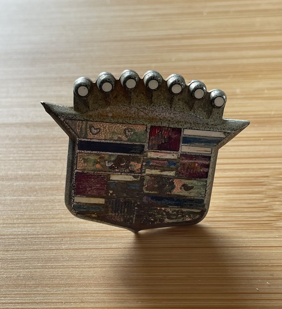 Vintage Cadillac Hub Cap Center Crest Emblem OEM #1485429
