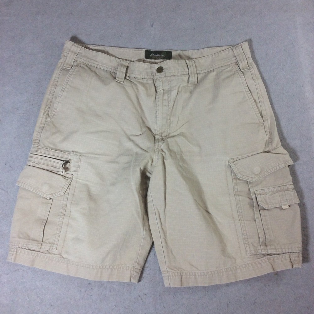 Eddie Bauer Cargo Shorts Men's Sz 36 Beige 11 in Inseam Pockets Ripstop Casual