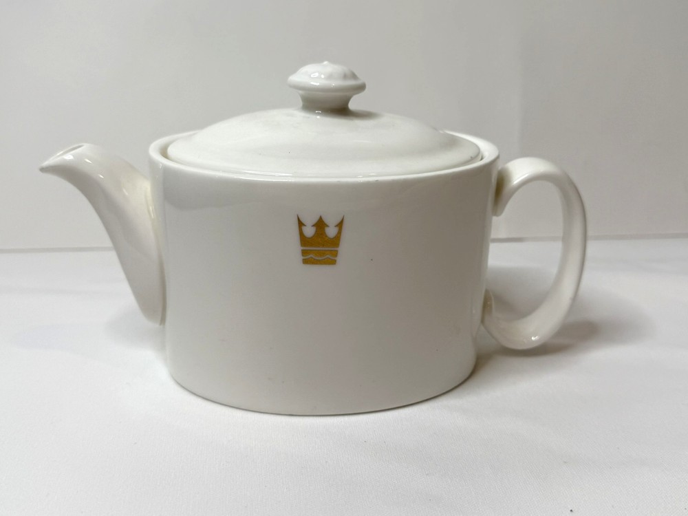Royal Doulton Bone China Teapot•Royal Caribbean Cruise Line•Gold Crown & Anchor