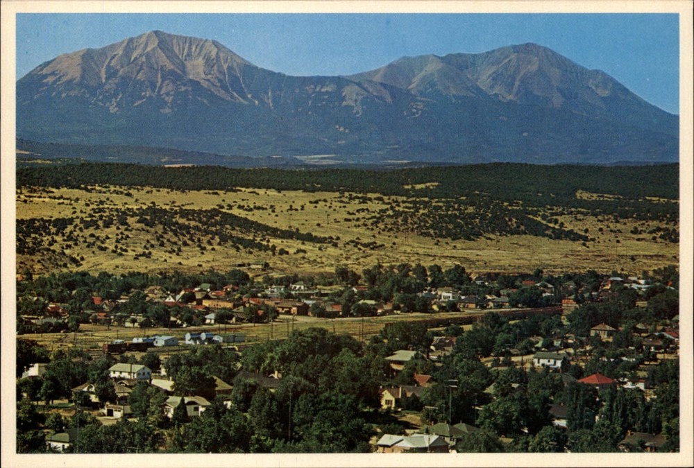 Colorado Walsenburg Spanish Peaks mountains aerial view ~ unused postcard sku403