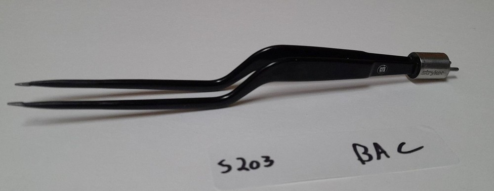 Stryker 6710-190-007 SilverGlide Non-stick Standard Bipolar Forceps 0.7mm   ba c