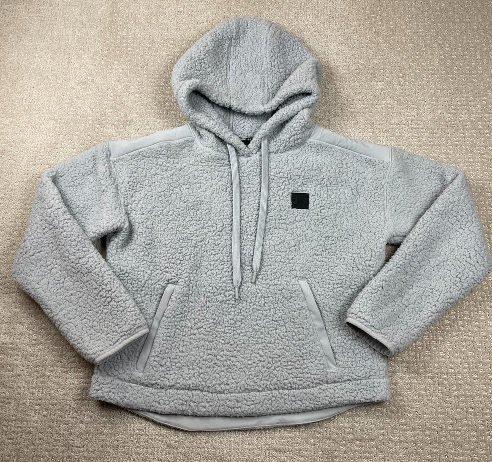 Under Armour Hoodie Womens Medium Loose Gray Pile Fleece Pullover Cozy Pocket