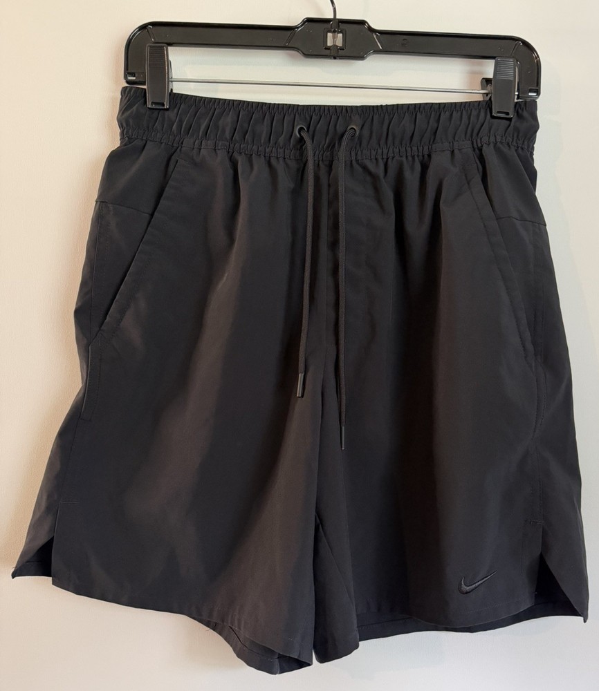 Nike Unlimited Dri Fit Versatile Unlined Shorts 6.5-7