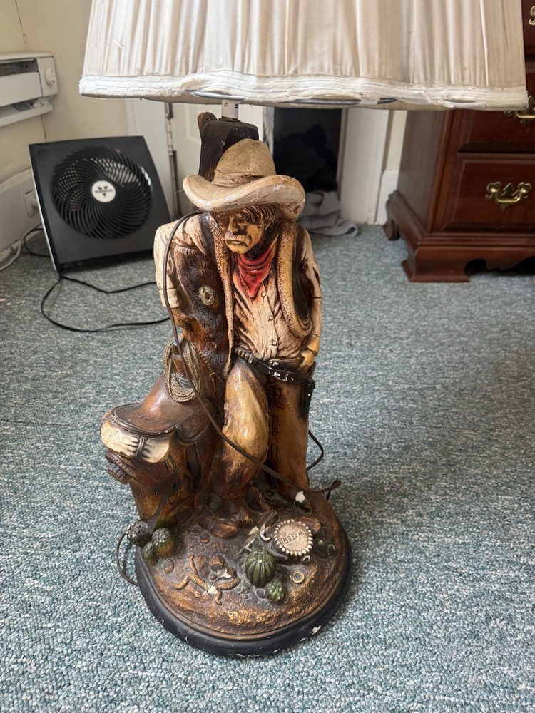 Vintage California Original Cowboy Saddle Desert Lamp Western Style Light Works