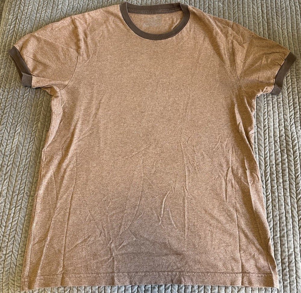 Thrifted Men’s Large T Shirt Short Sleeve