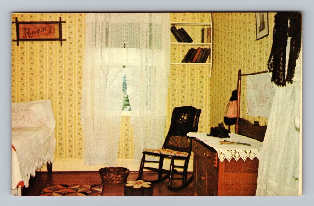 Canada Prince Edward Island Marilla's Bedroom Green Gables Old Vintage Postcard