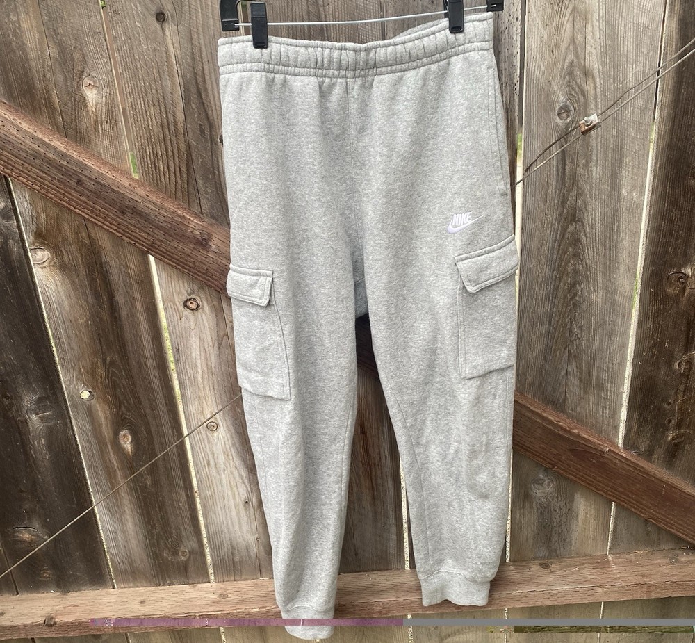 Nike  mens fleece cargo pants Size Small