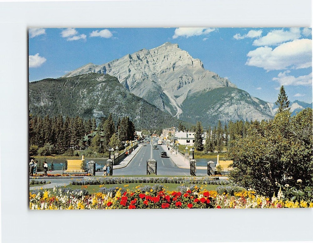 Postcard Banff Main Street And Cascade Mountain, Canadian Rockies, Banff, Canada