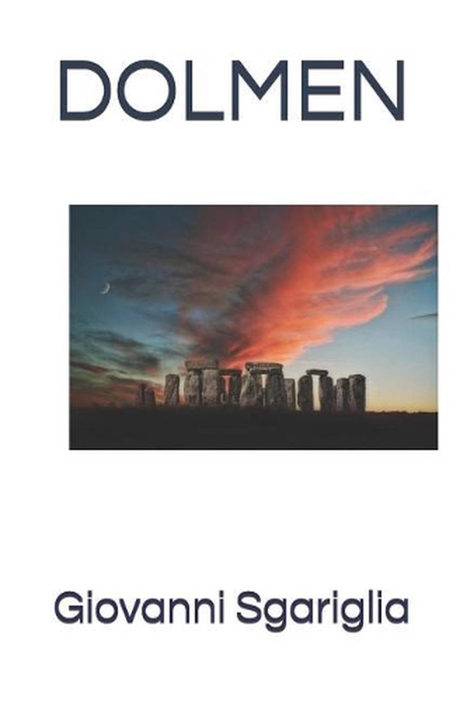 Dolmen by Giovanni Sgariglia (Italian) Paperback Book