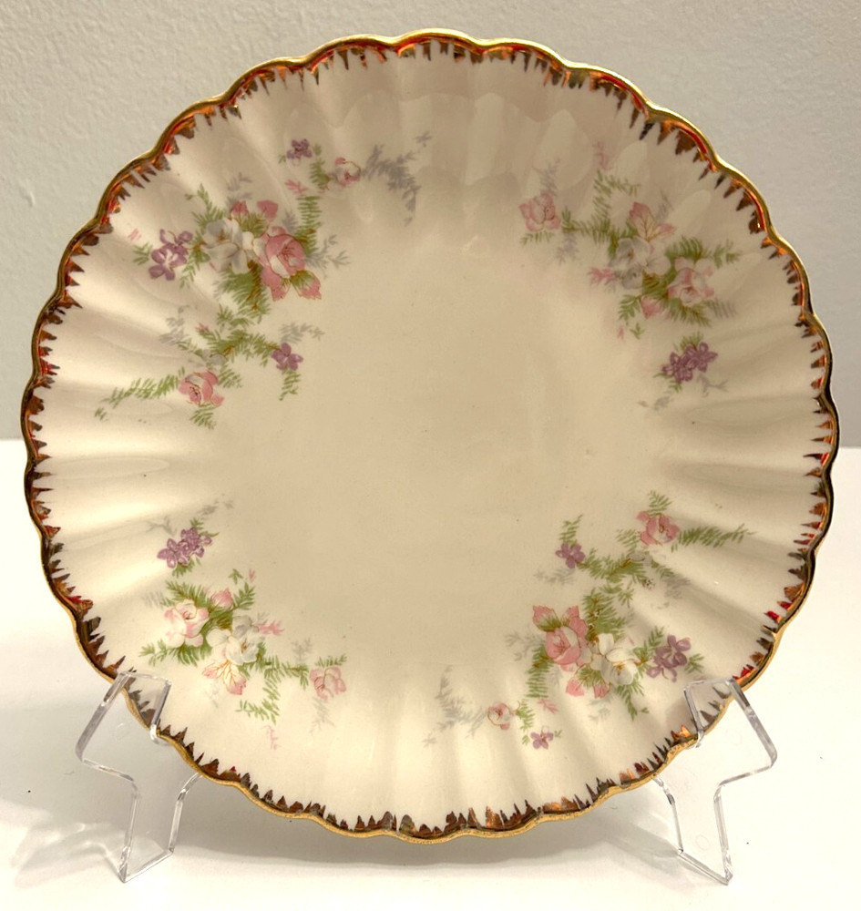 Limoges LaFrance 4 TC-G.F.E Warranted 22 K Gold Rim Bread Dessert Plate Dish USA