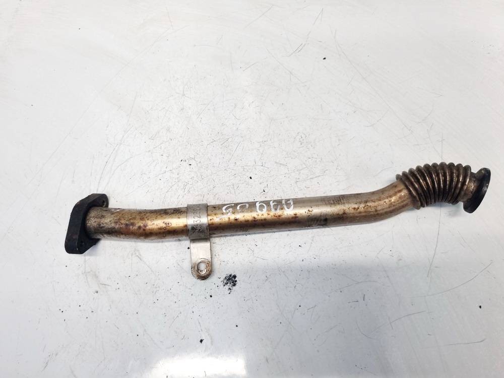 Peugeot 406 2000 EGR Pipe Exhaust Gas Recirculation Metal 2221195-08
