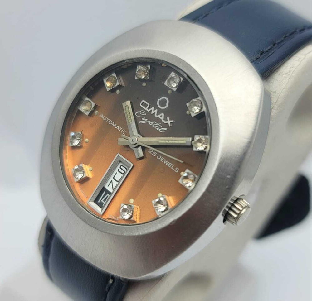 OMAX CRYSTAL 35204 AUTOMATIC DAY/DATE VINTAGE MEN’S WATCH