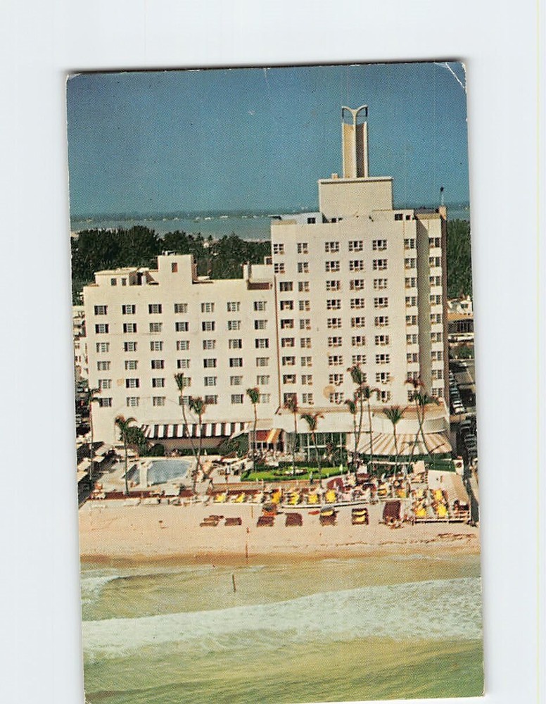 Postcard The Sea Isle Hotel Miami Beach Florida USA