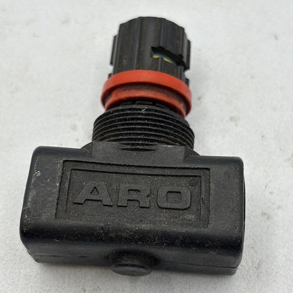 ARO F02 Adjustable Flow