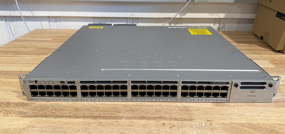 Cisco Catalyst 48 UPOE WS-C3850-48U-L V05 Switch w/C3850-NM-4-10G 2x PSU