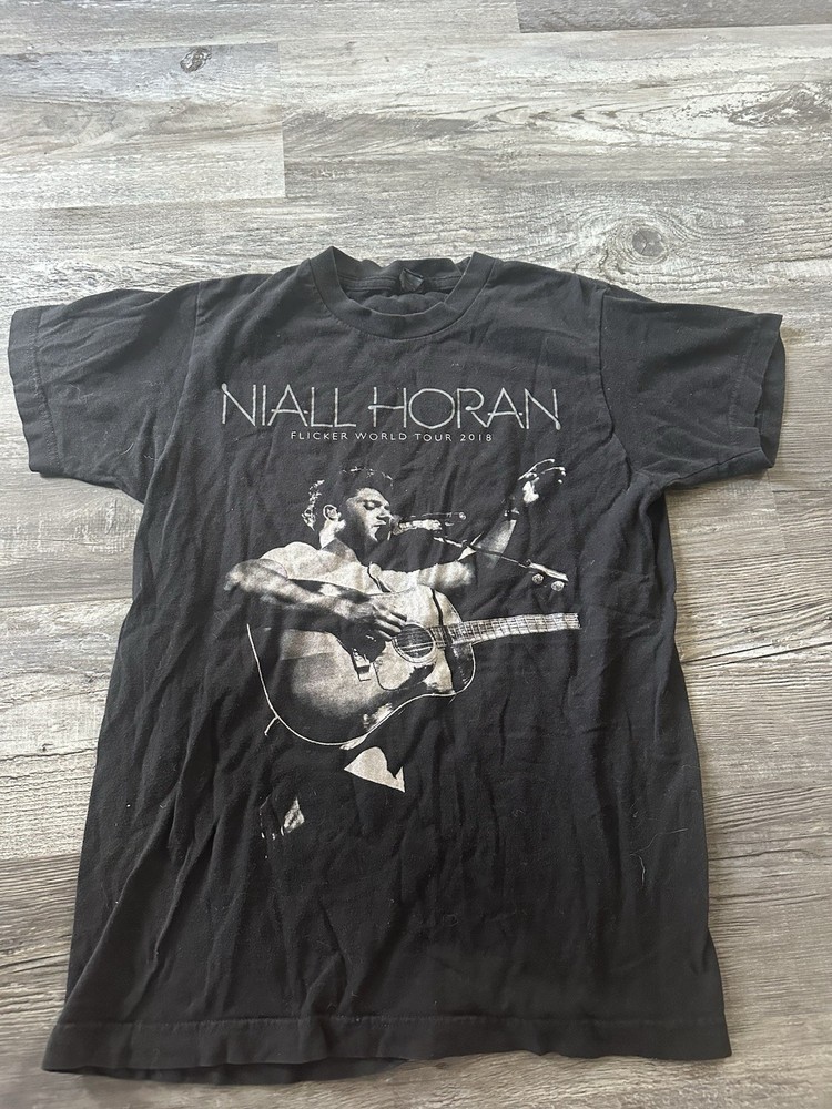 Niall Horan 2018 Flicker World Tour Tshirt Black Size S Graphic Concert Tee