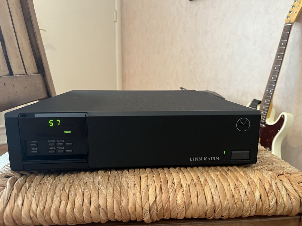 Linn Kairn 2-Channel Analog Preamplifier Black 6 Inputs