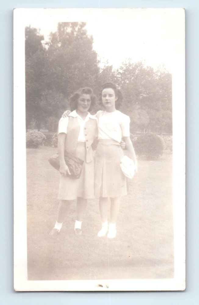 Old Vintage Photo PAIR LEGGY WOMEN AFFECTIONATE ANTIQUE SNAPSHOT PHOTOGRAPH