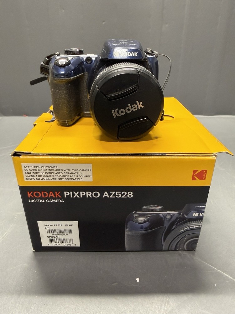 KODAK PIXPRO AZ528 Astro Zoom BSI-CMOS Bridge Digital Camera 16MP 52X