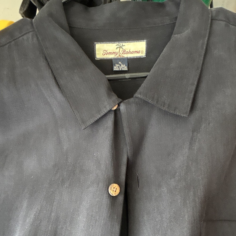 Tommy Bahama Men's XL Black Silk Cotton Short Sleeve Button-Up Shirt Pocket